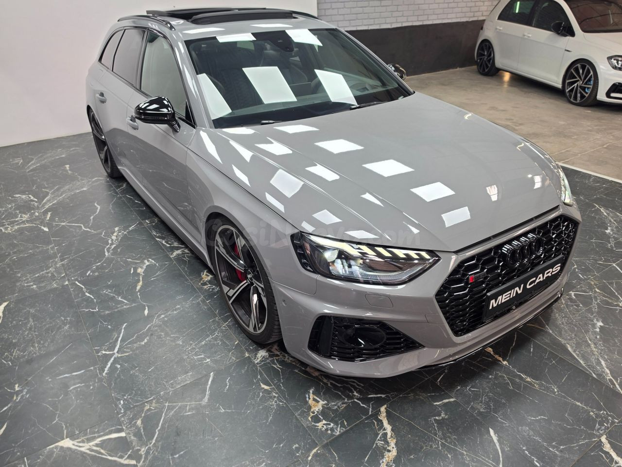 Audi RS4 Quattro - foto 4