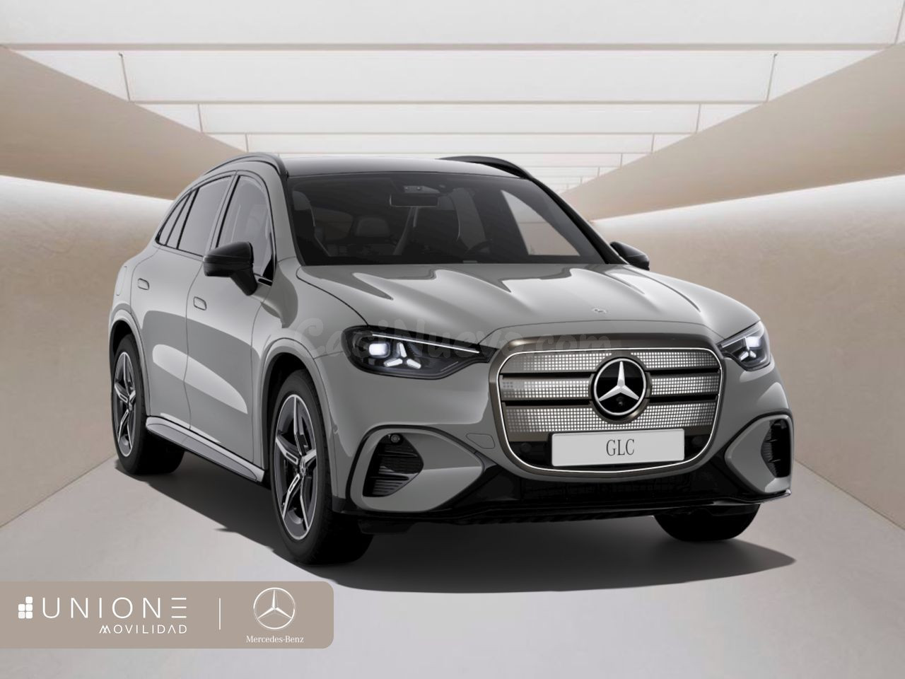 Mercedes GLC 4x4 con equipamiento premium en Talavera - foto 2