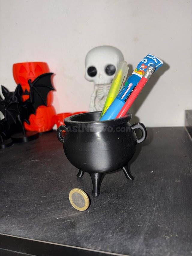 Lápiz 3D Bruja Caldero Original Halloween Decoración Escritorio