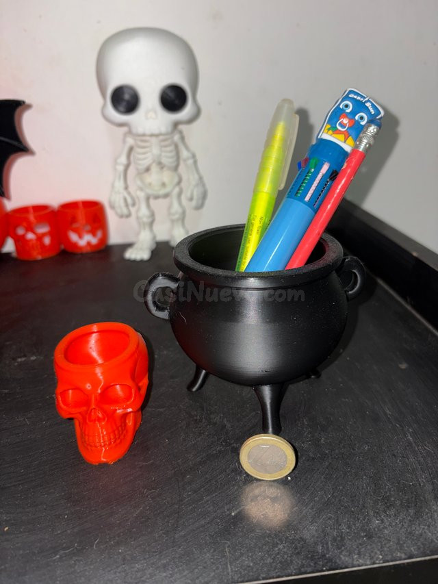 Lápiz 3D Bruja Caldero Original Halloween Decoración Escritorio - foto 5