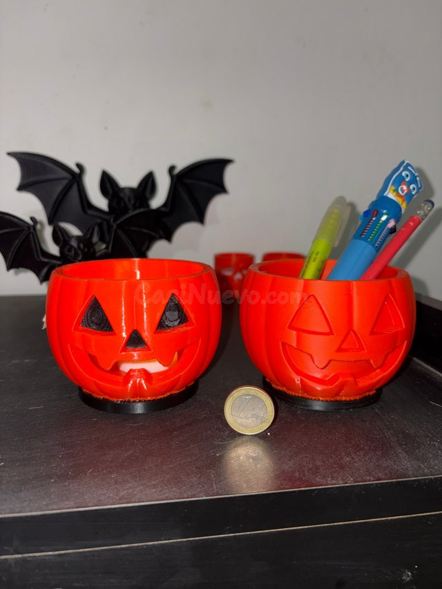 Kit decorativo Halloween: 2 lapiceros y portavelas en forma de calabaza