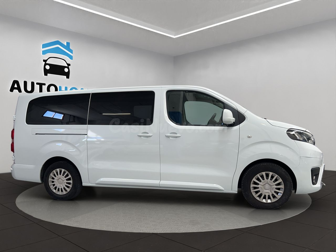 Toyota Proace Verso 2.0D 150CV COMBI 9 1PL 2PT L2 - foto 4