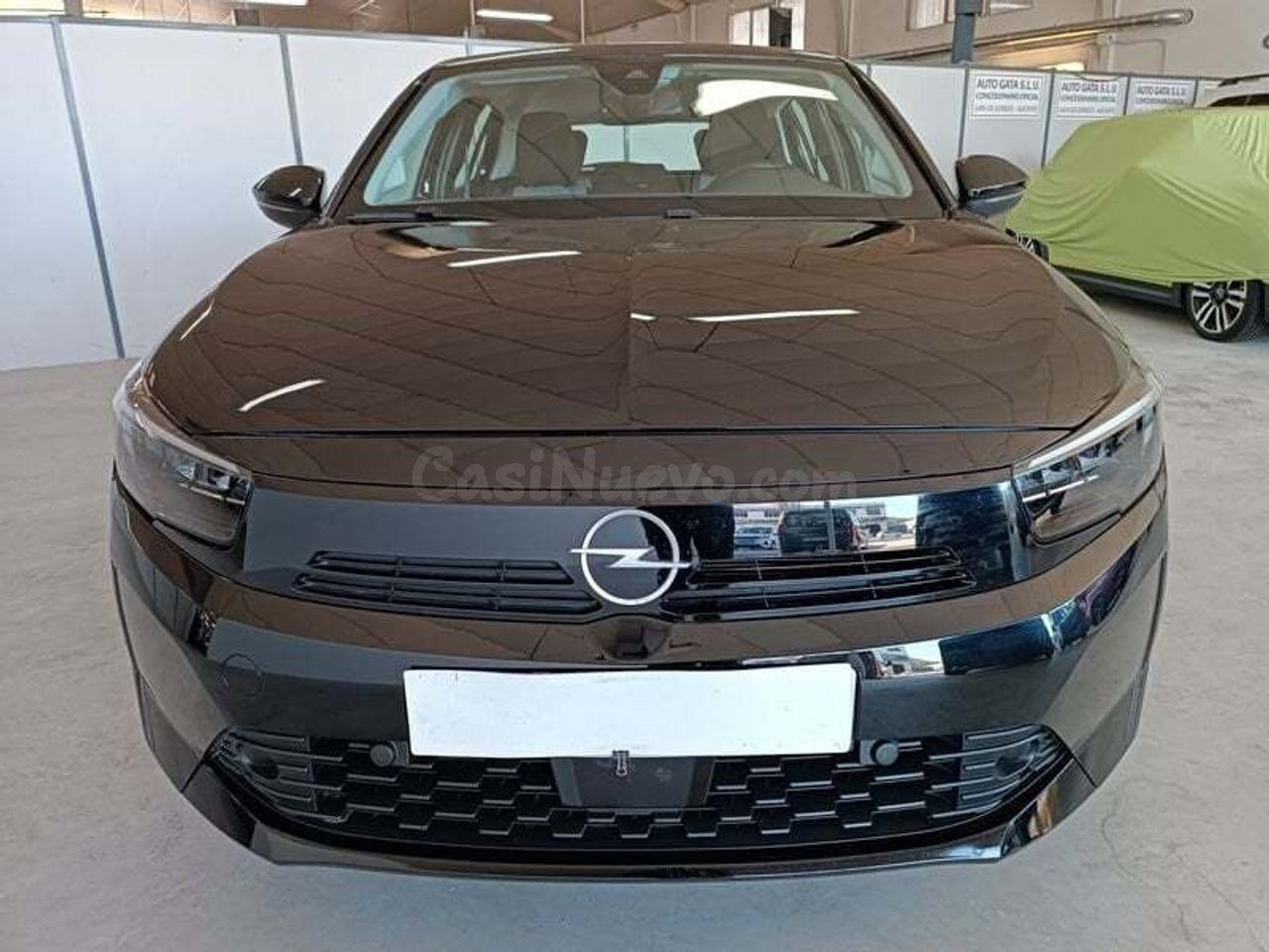 Opel Corsa 1.2 XEL 75CV Edición Premium en Dénia - foto 2