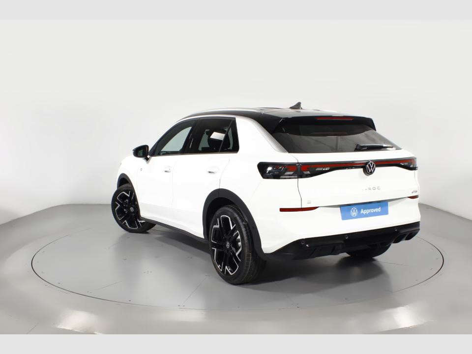 Volkswagen T-Roc Barcelona - Oferta con garantía y financiación - foto 2
