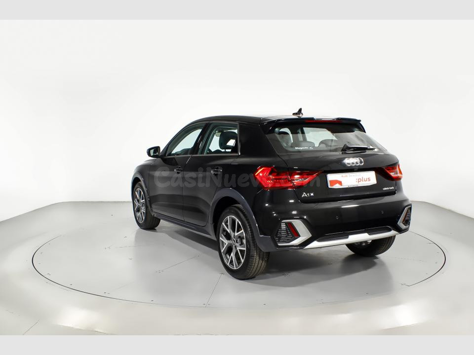Audi A1 Barcelona: Oferta exclusiva coche compacto premium - foto 2