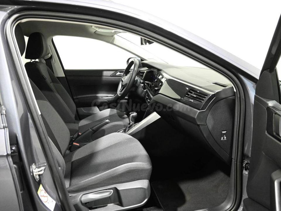 Volkswagen Taigo 115CV Sabadell - Automático y moderno - foto 5