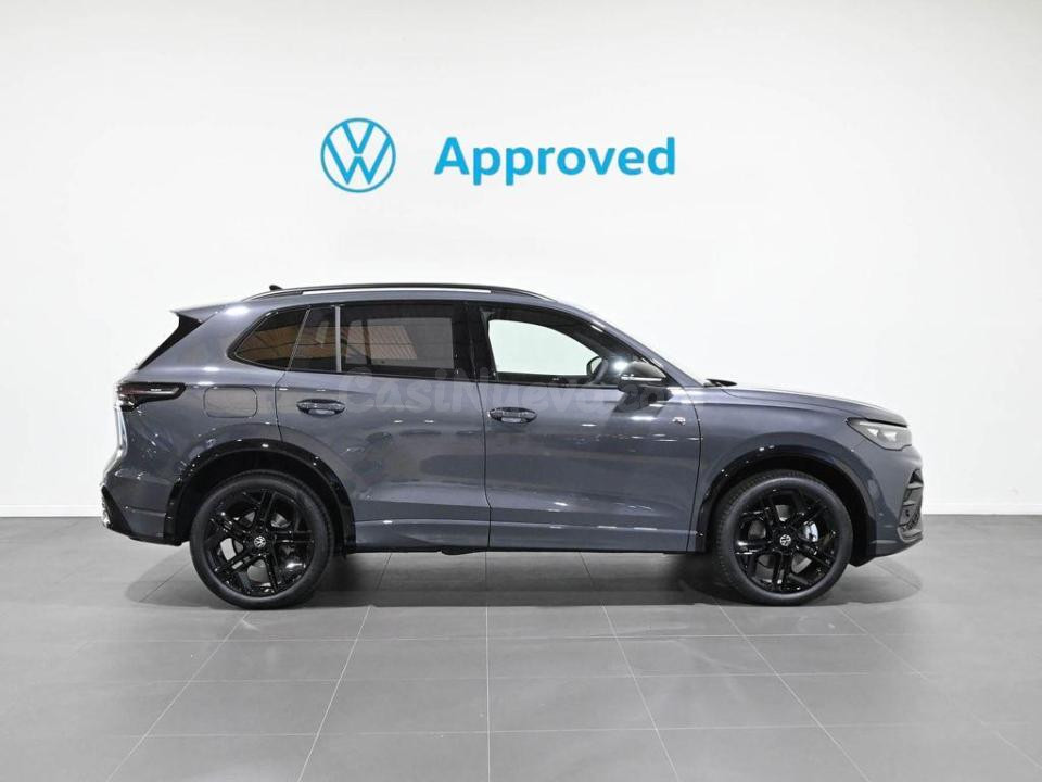 Volkswagen Tiguan - foto 3