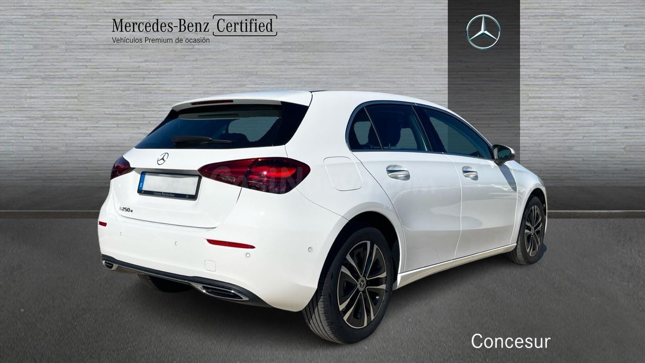 Mercedes Clase A A 250 e con tecnología híbrida EQ - foto 2