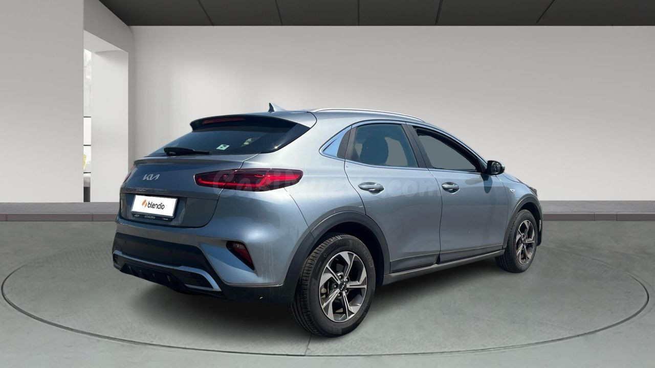 Kia XCeed 1.0 T-GDI DRIVE 5 plazas - Ocasión premium con extras - foto 5