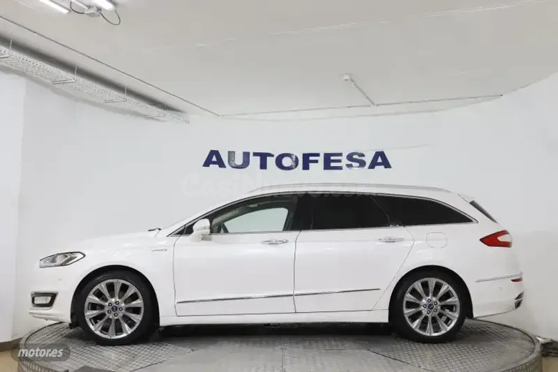 Ford Mondeo 2017 con equipamiento premium en Alpedrete - foto 4