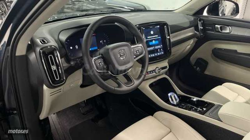 Volvo XC40 - foto 5