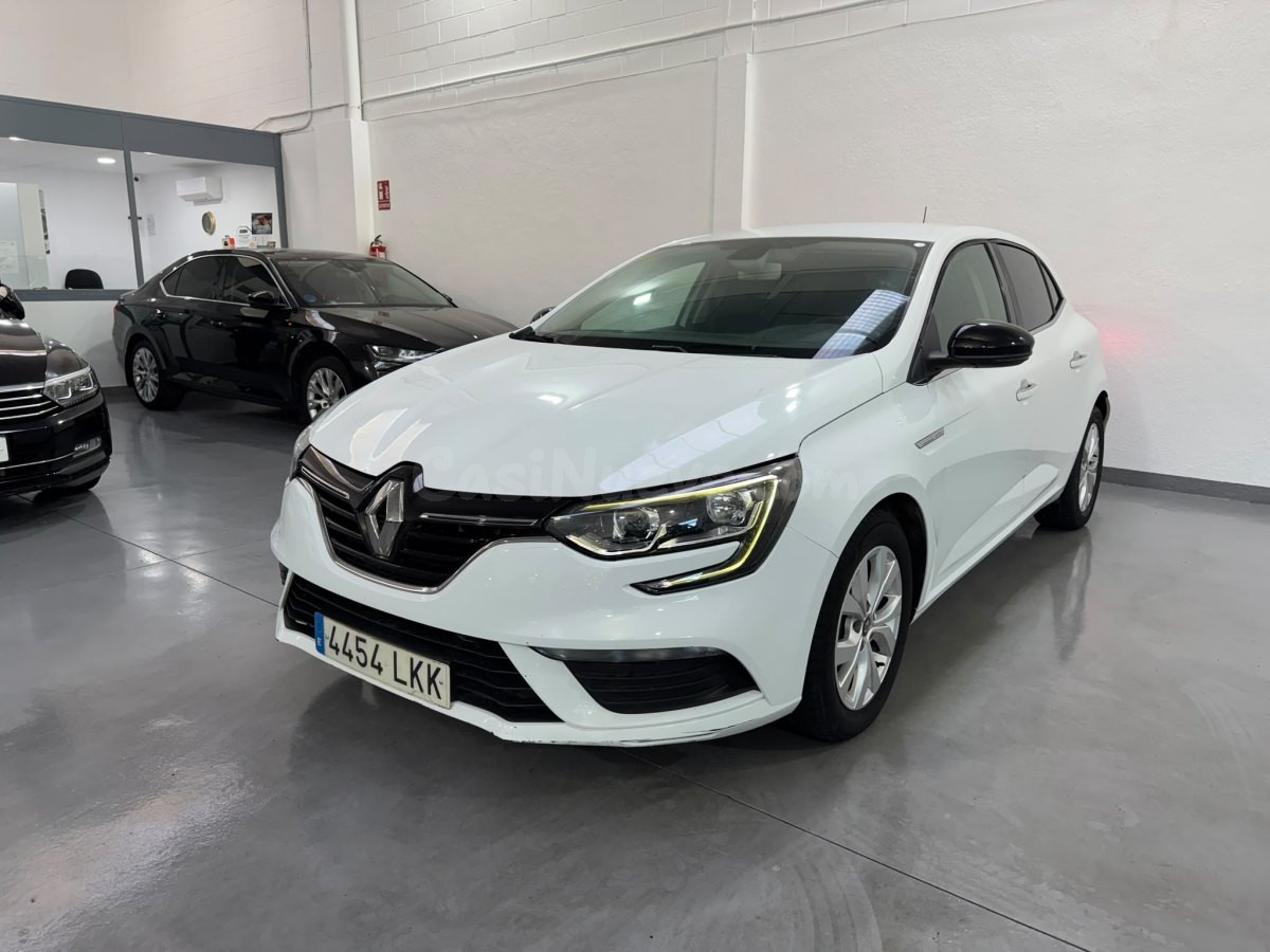 Renault Megane 1.3 TCe 115 CV en Arganda del Rey - Excelente estado