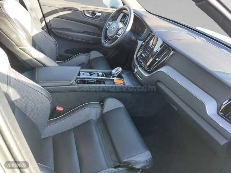 Volvo XC60 híbrido enchufable en Sevilla con garantía - foto 4