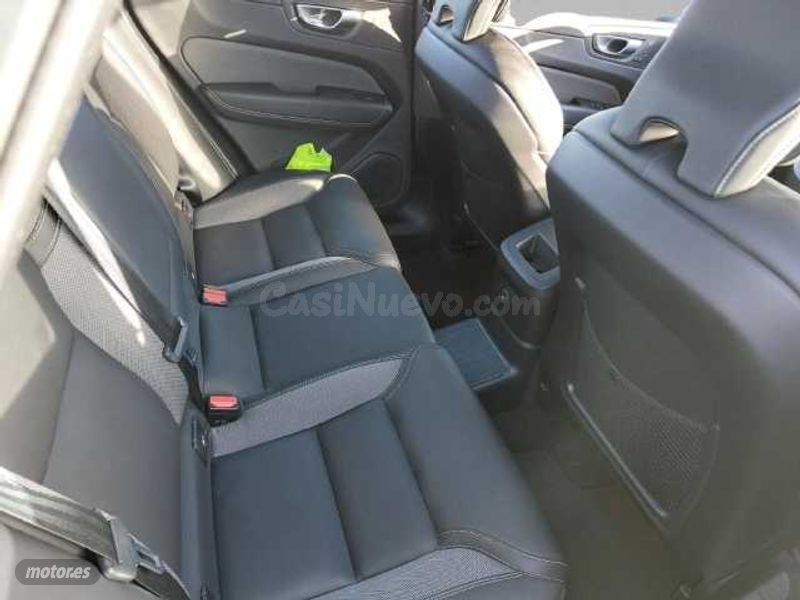 Volvo XC60 híbrido enchufable en Sevilla con garantía - foto 5