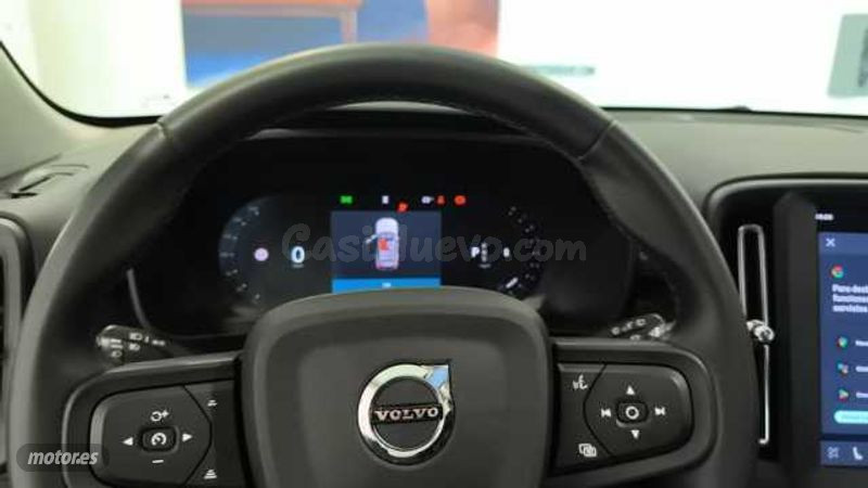 Volvo XC40 - foto 4