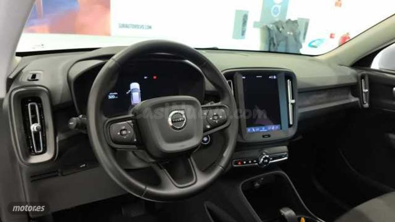 Volvo XC40 - foto 5