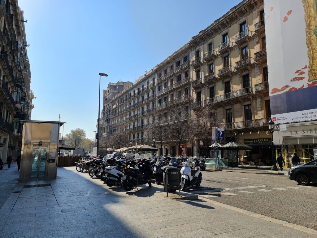 Oficina en Alquiler en Barcelona Barcelona - foto 3