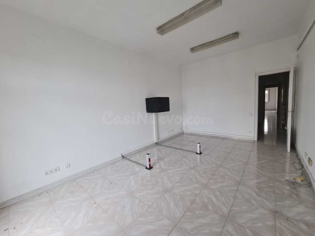 Oficina en Alquiler en Barcelona Barcelona - foto 2