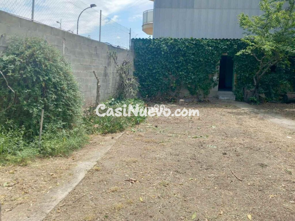 PARCELA EN  LA BORDETA, APTA PARA CASA UNIFAMILIAR O EDIFICIO PLURIFAMILIAR