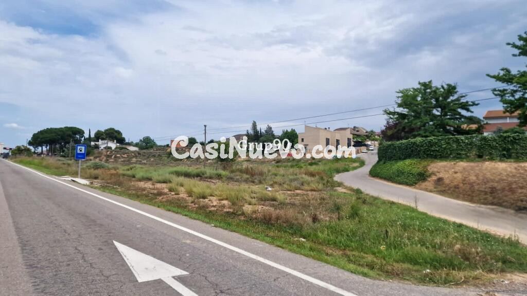 OCASIÓN SOLAR A LA ENTRADA DE ALCOLETGE