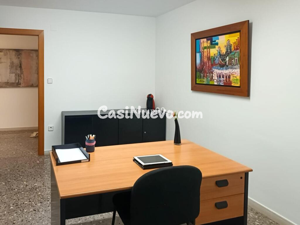 OFICINA EN VENTA EN LA ZONA ALTA DE LLEIDA