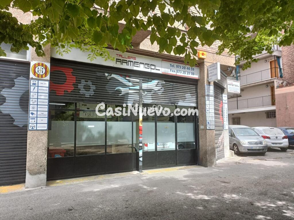 AMPLIO LOCAL COMERCIAL A PIE DE CALLE EN DRA CASTELLS