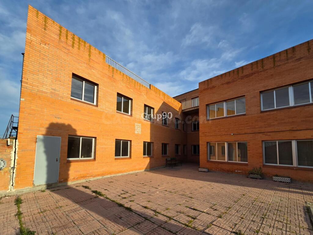 COMPLEJO RESIDENCIAL EN VENTA EN ALCARRÁS - foto 5