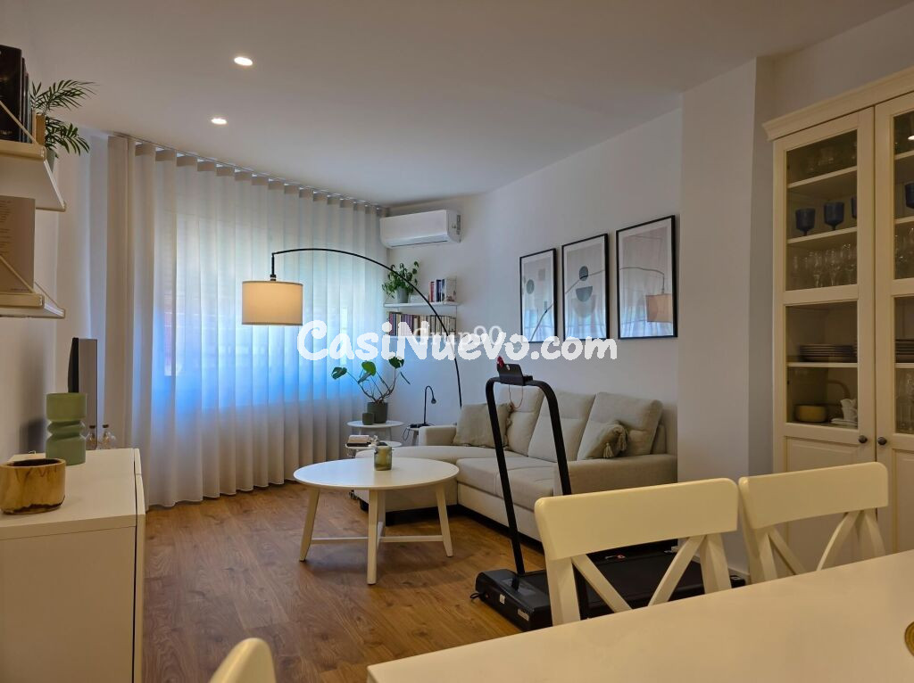 ? ¡CASA CON DOS VIVIENDAS, ALMACÉN, PATIO Y CASA EN CONSTRUCCIÓN EN VILANOVA DE SEGRIÀ!