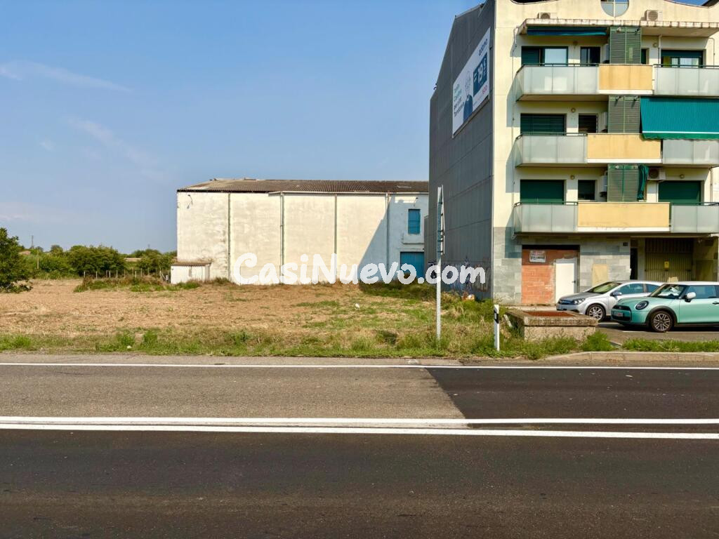 Estupenda parcela en la entrada de Torrefarrera