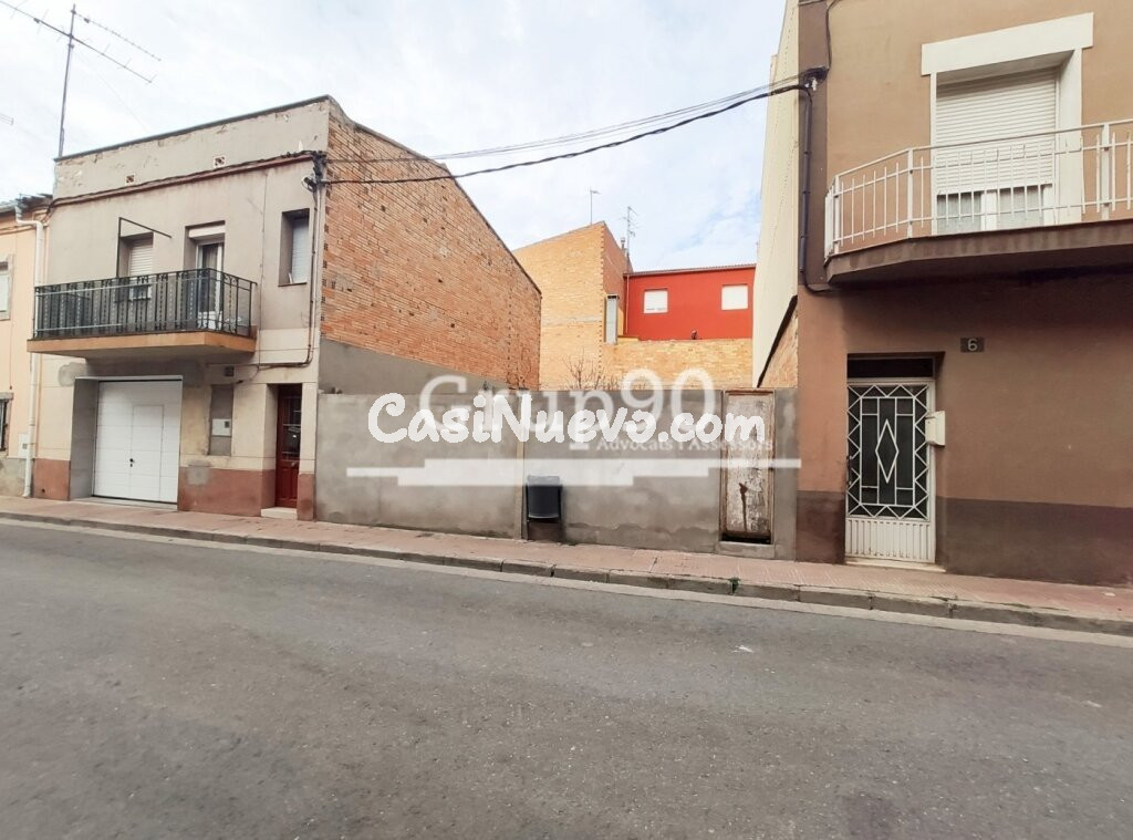 IMAGINA TU CASA NUEVA A  CINCO MINUTOS DEL CENTRO DE  LLEIDA