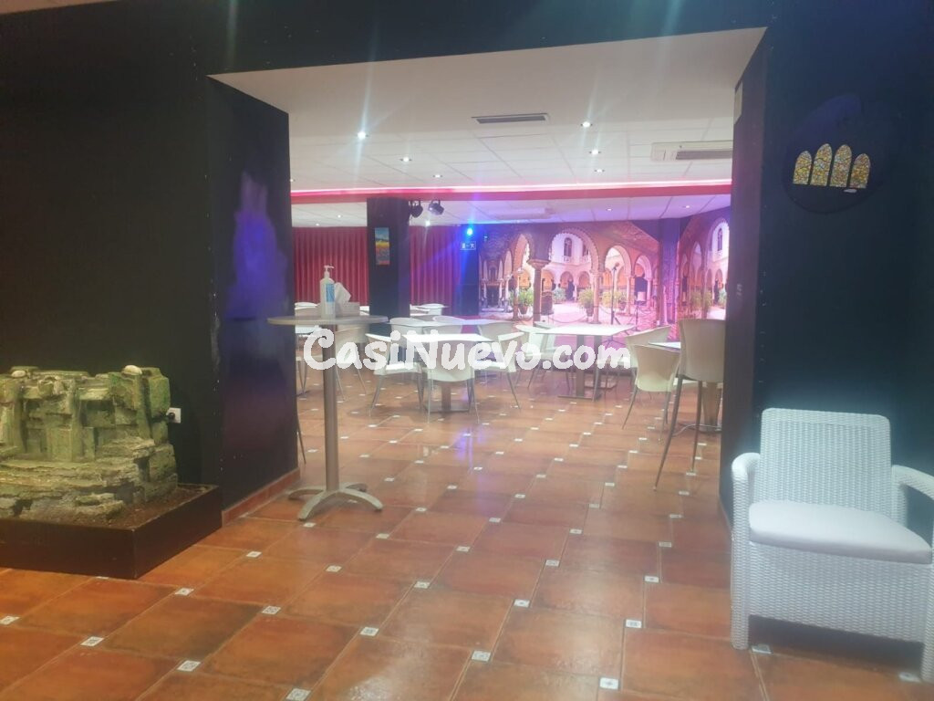 Local / Salón de fiestas en ZONA TURISTICA -
