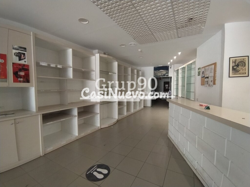 LOCAL A PIE DE CALLE EN RONDA-CARREFOUR