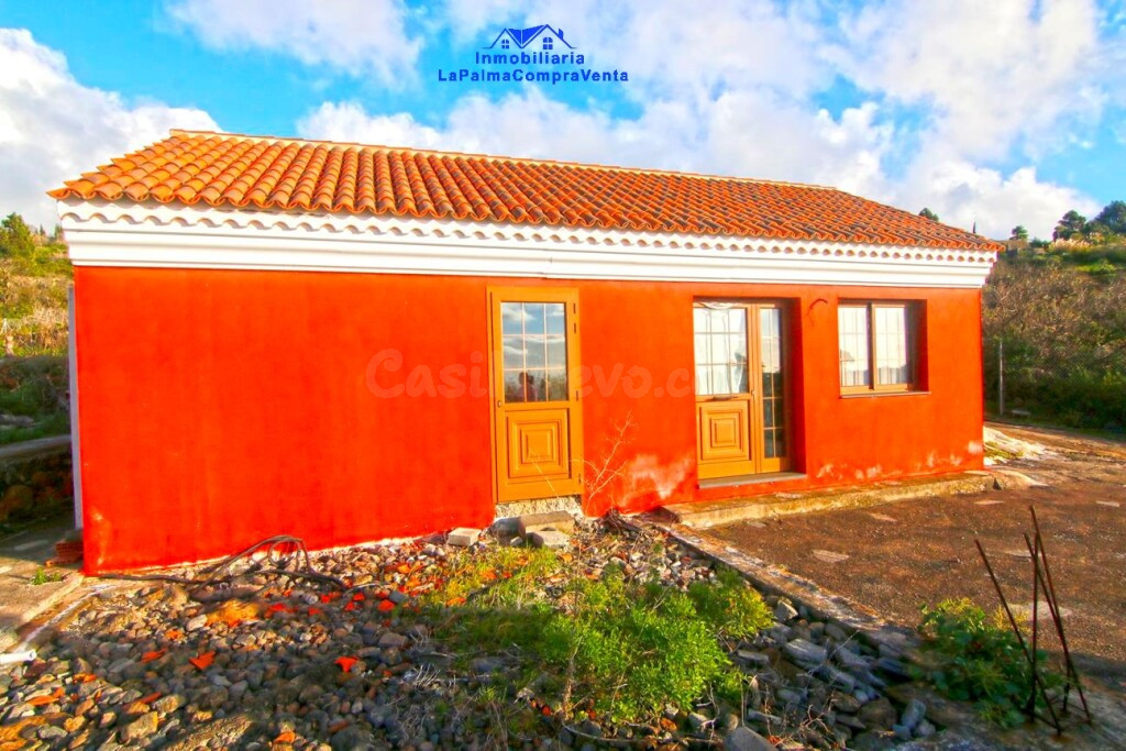 Casa-Chalet en Venta en Aguatavar Santa Cruz de Tenerife