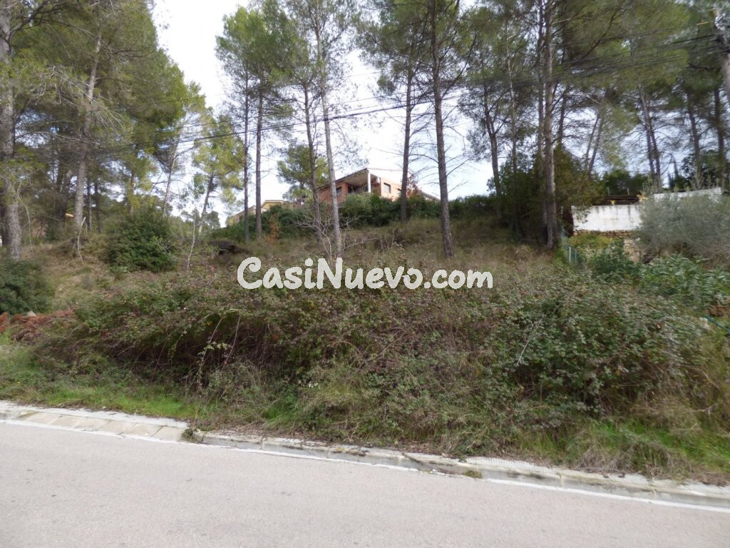 TERRENO URBANIZABLE CON IMPRESIONANTES VISTAS EN CASTELLGALÍ