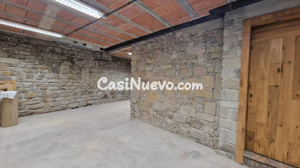 LOCAL COMERCIAL EN ALQUILER POR ZONA PLANA DE L'OM DE MANRESA