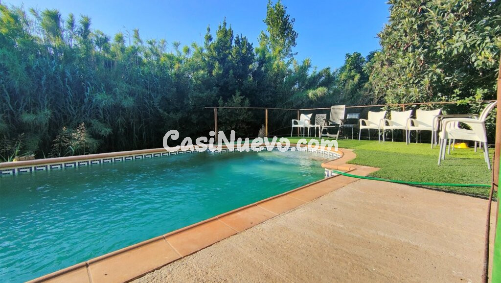 FINCA RÚSTICA DE 2.200 M2 CON AGUA DE ACEQUIA ILIMITADA, ZONA AGRÍCOLA Y BOSCOSA EN VENTA EN MANRESA