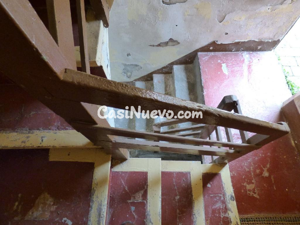 PISO PARA REFORMAR EN ZONA TRANQUILA DE SURIA A UN PASO DEL CENTRO EN VENTA