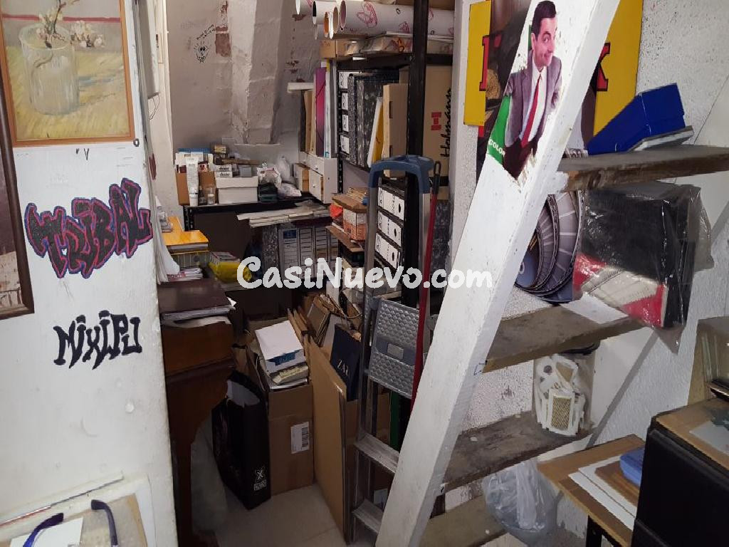 LOCAL EN ALQUILER EN EL CENTRO DE MANRESA