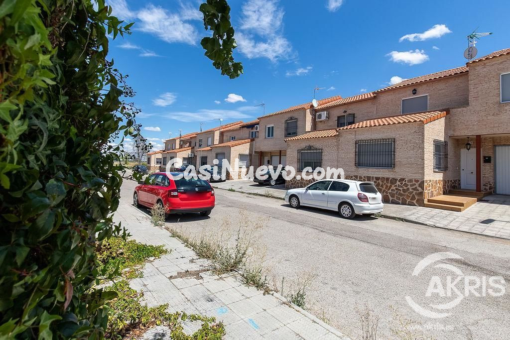 CHALET DE PLANTA BAJA EN MASCARAQUE, OKUPADO!!