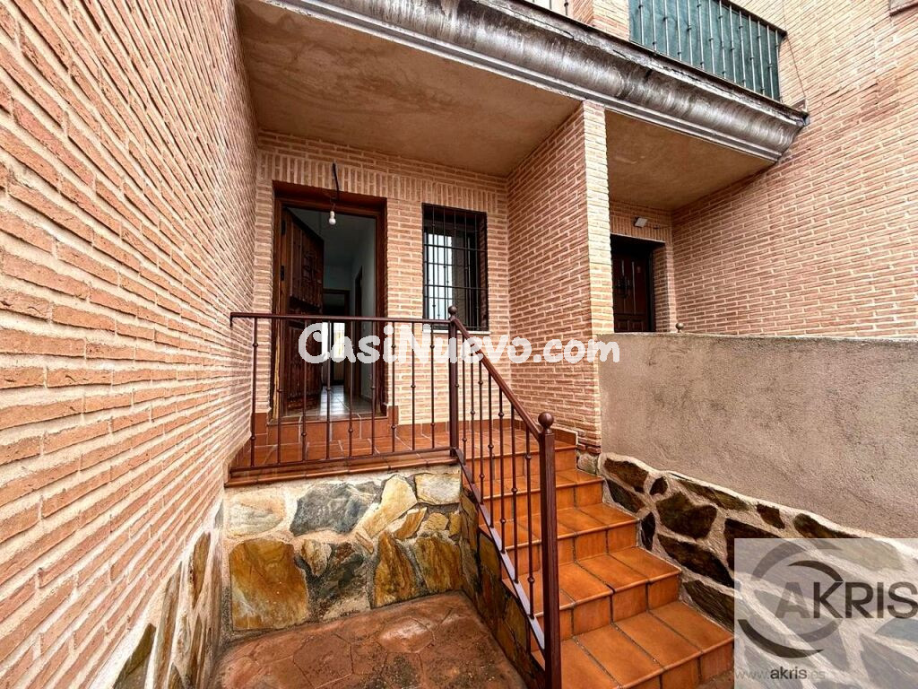 CHALET EN VENTA EN RENTABILIDAD