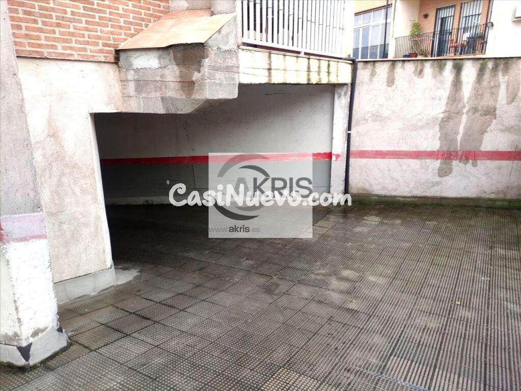Garaje en Calle Alamillo - Olías del Rey