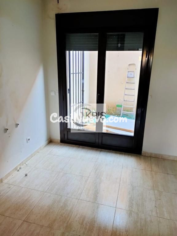 ¡¡VIVIENDA OCUPADA, NO SE PUEDE VISITAR!! EN CASARRUBIOS DEL MONTE