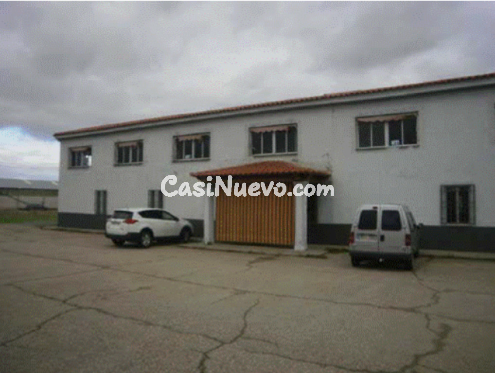 Nave en venta, en CESIÓN DE REMATE