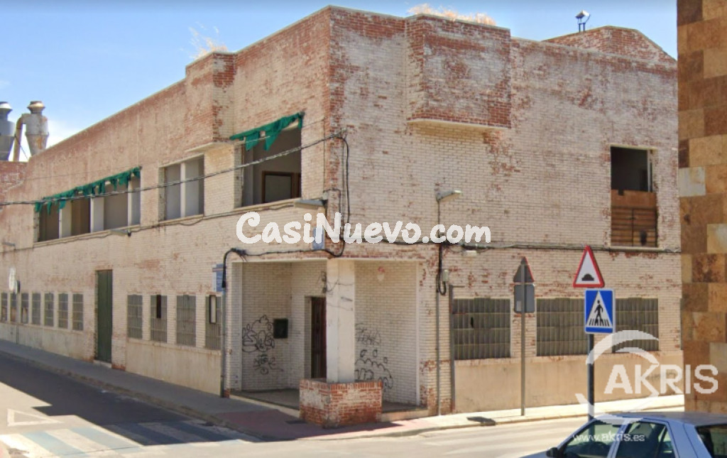 Terreno en venta OKUPADO