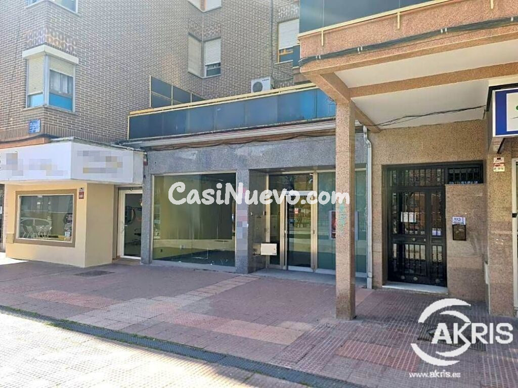 LOCAL COMERCIAL DE 418 M2 EN LEGANES