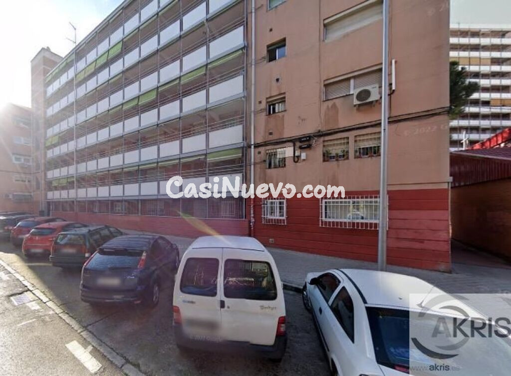 VIVIENDA EN BARRIO USERA DE MADRID