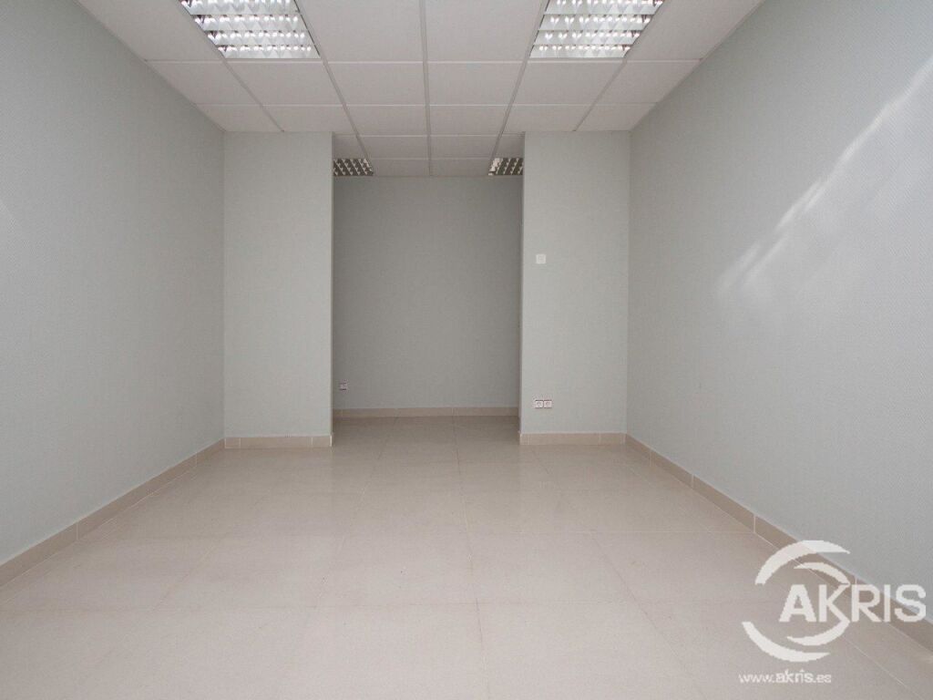 LOCALES COMERCIALES Y GARAJES VENTA CONJUNTA EN VALDEMORO - foto 15