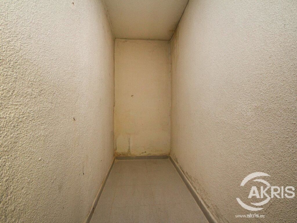 LOCALES COMERCIALES Y GARAJES VENTA CONJUNTA EN VALDEMORO - foto 23