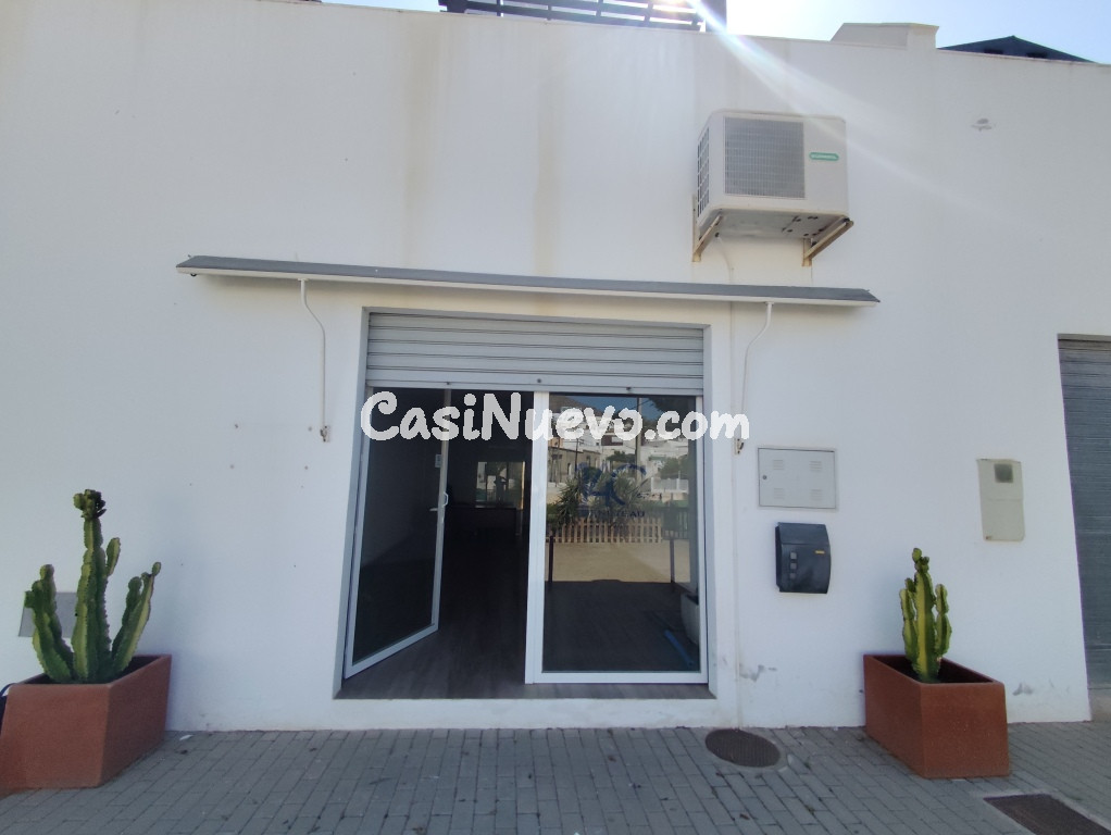 Local comercial en Traspaso en Pozo De Los Frailes Almería