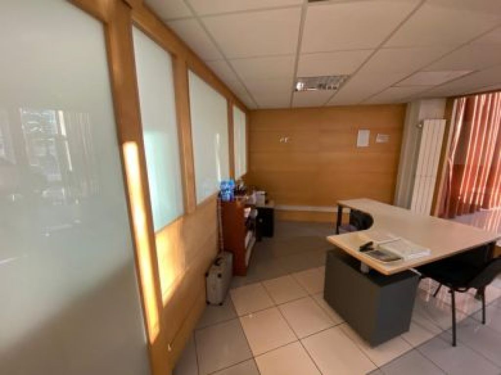 Local comercial en Venta en Vitoria Álava
